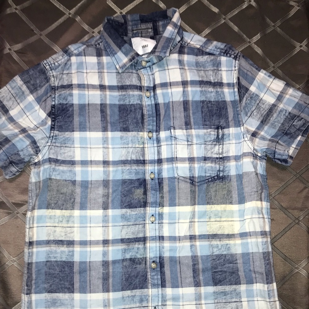 Button down street style shirt